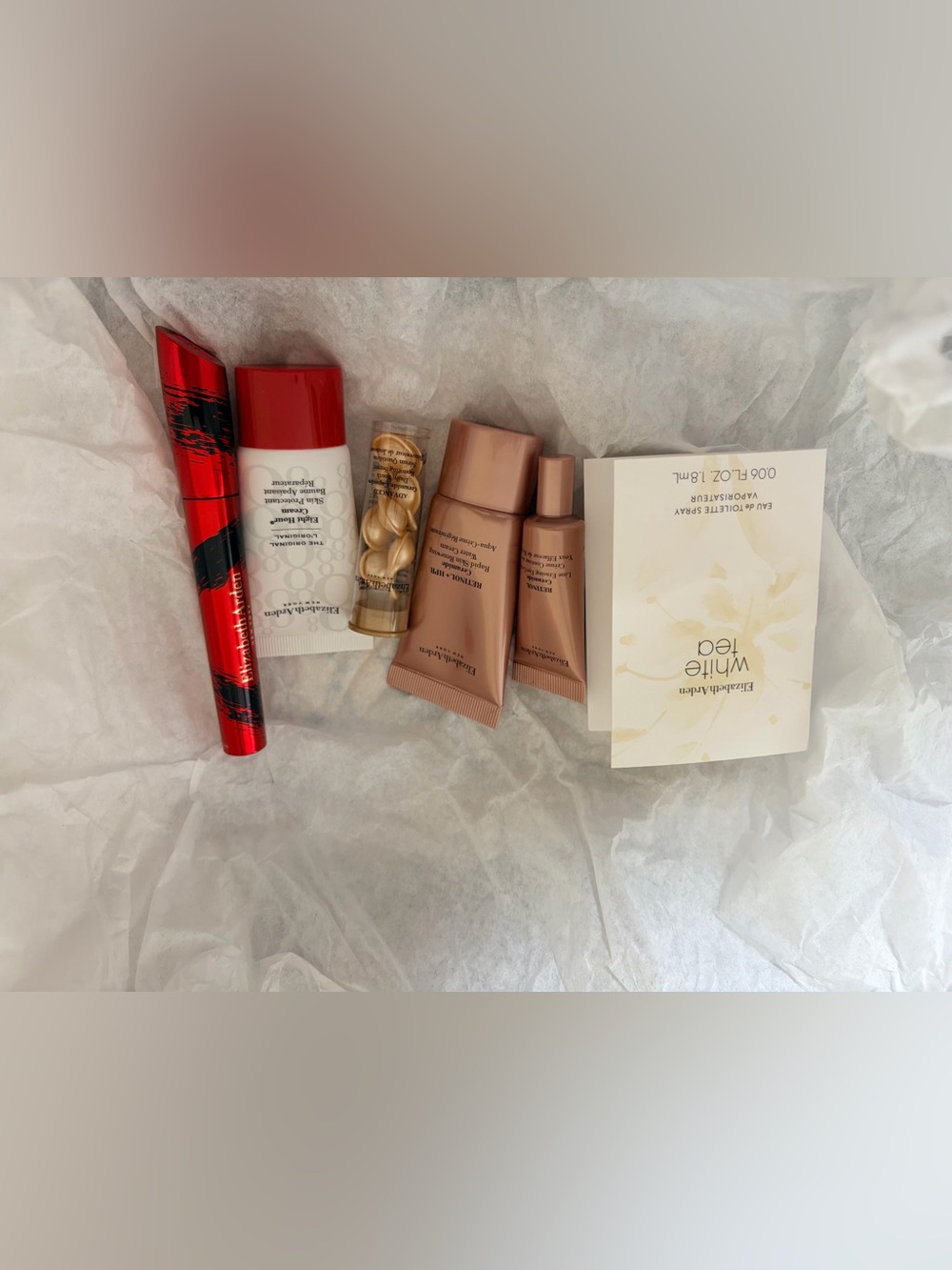 New Elizabeth Arden gift bag